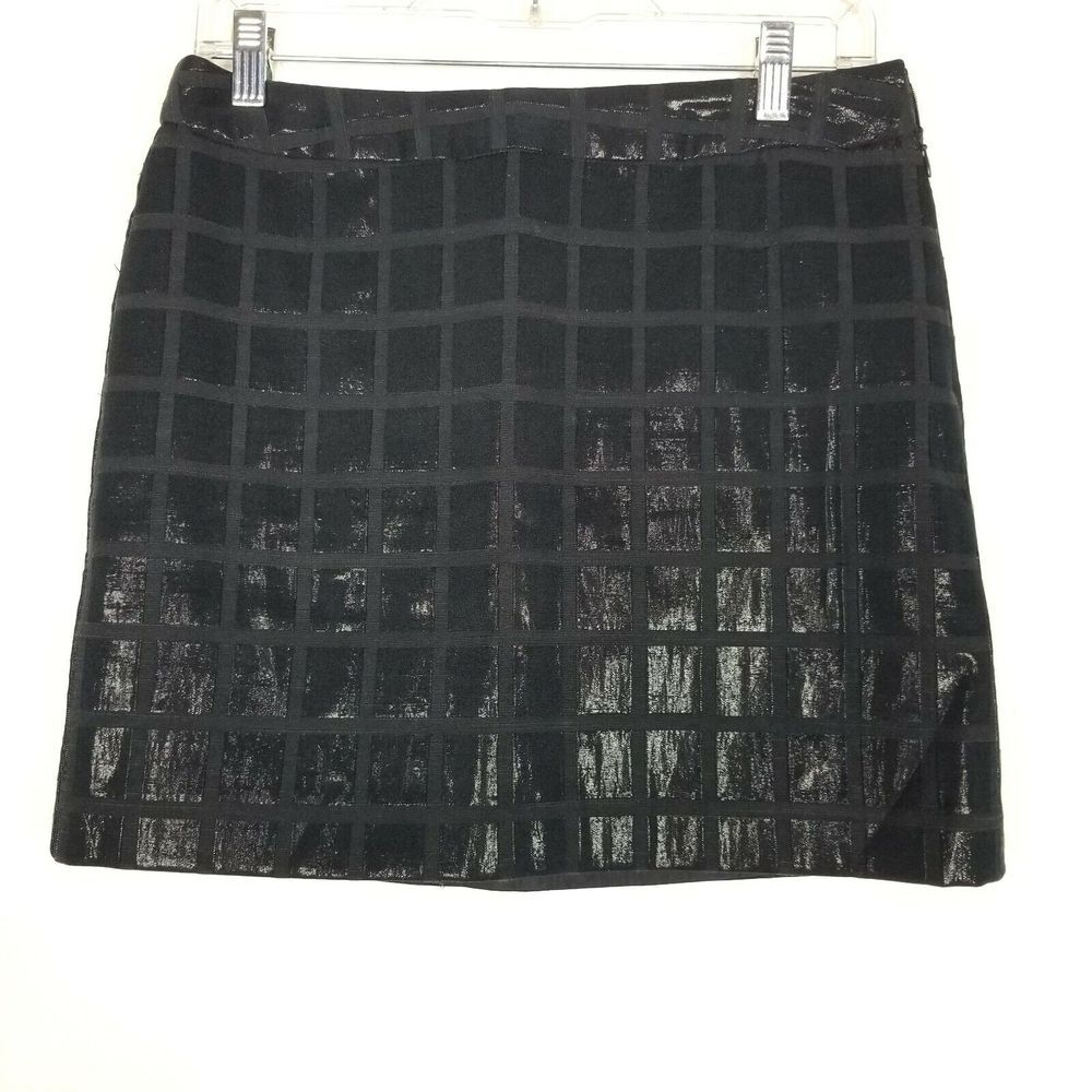 Gap Women's Skirt Size 4 Navy Blue to Black Metallic Raised Square Design Career